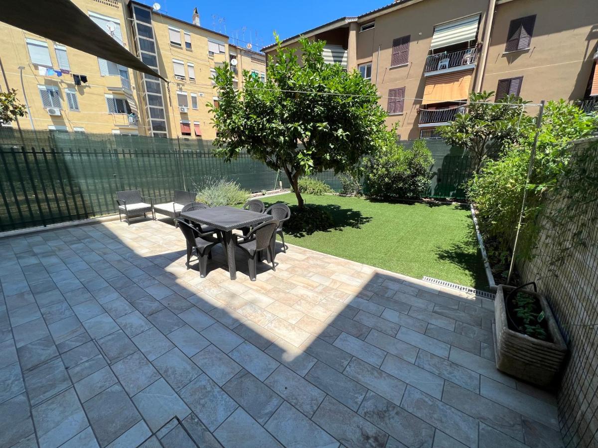 Casa Paestum. Your Wonderful Garden In Rome Luaran gambar